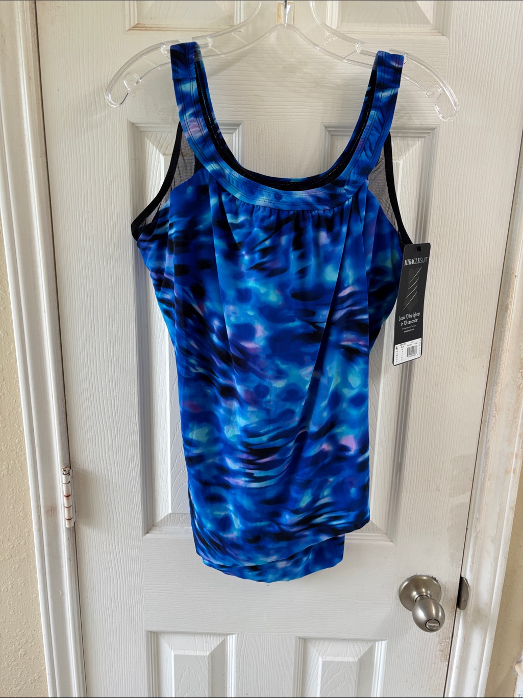 Miraclesuit Blue & Black Womens Swim Top. . Nwt